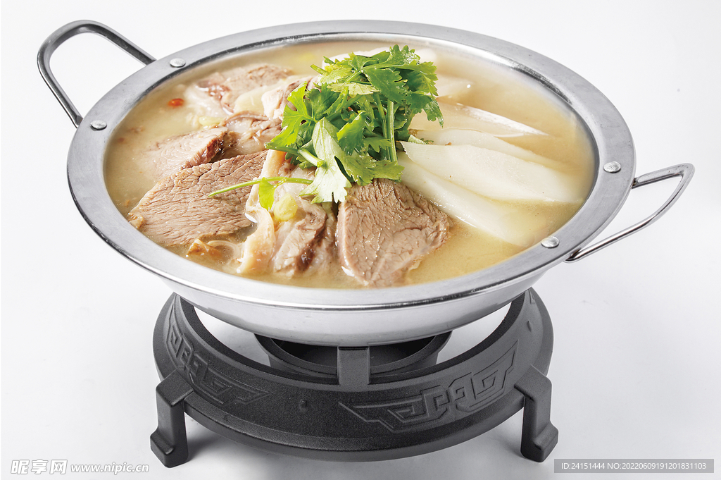 萝卜炖牛肉
