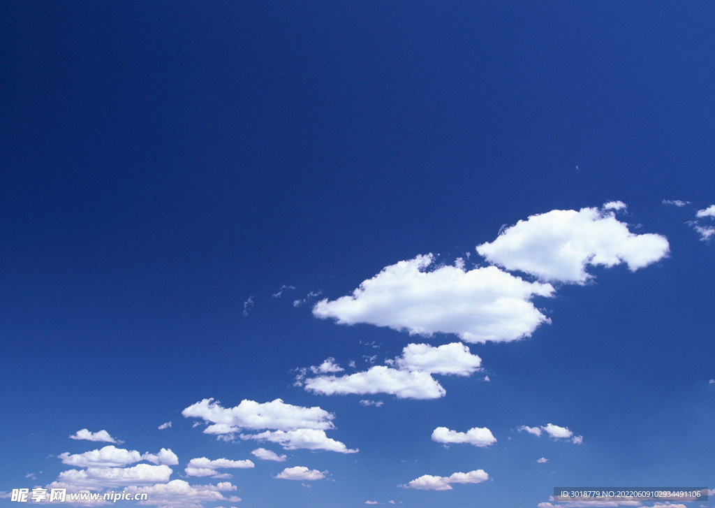 蓝天白云天空