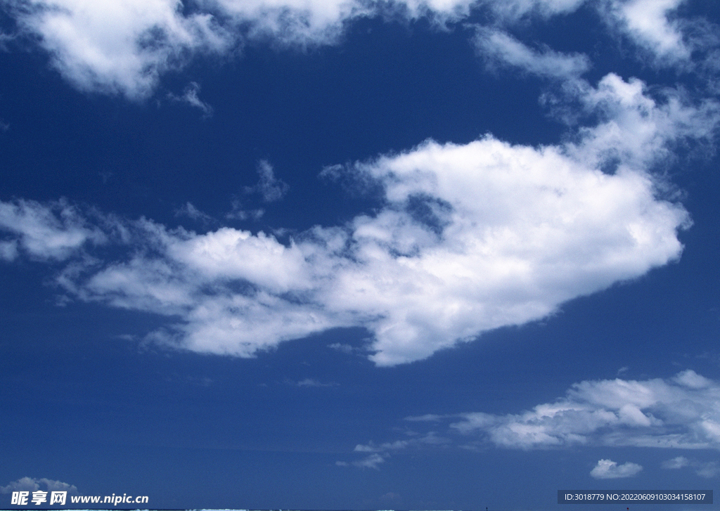 蓝天白云天空 