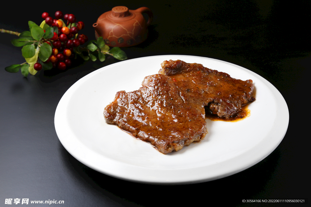 煎牛排美食