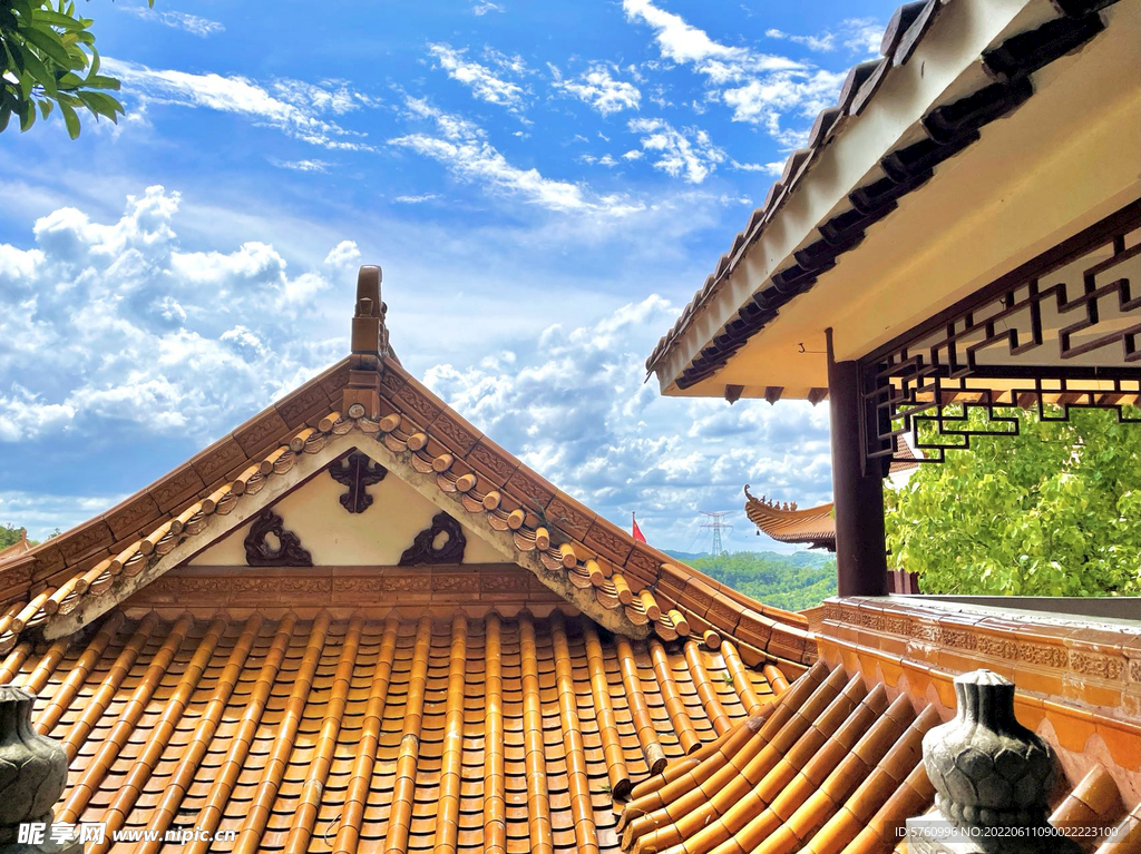 中式房檐天空