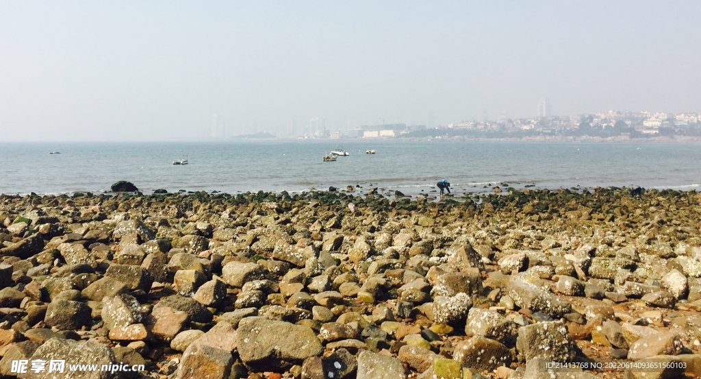 海边沙滩风景