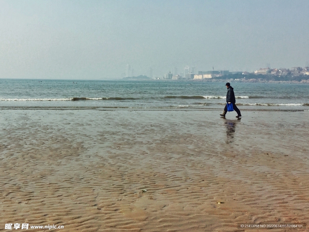 海边沙滩风景