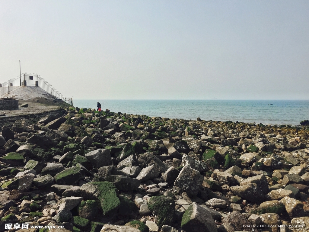 海边沙滩风景