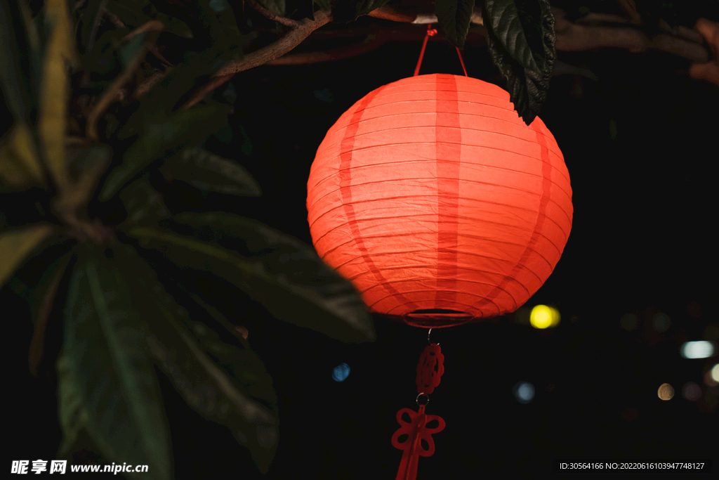 户外复古红色灯笼