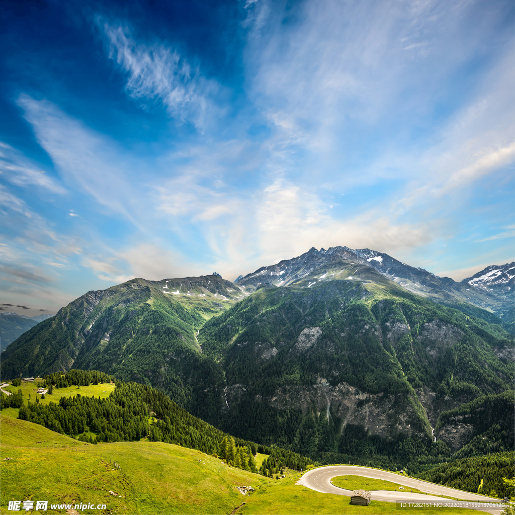 崇山峻岭     摄影    