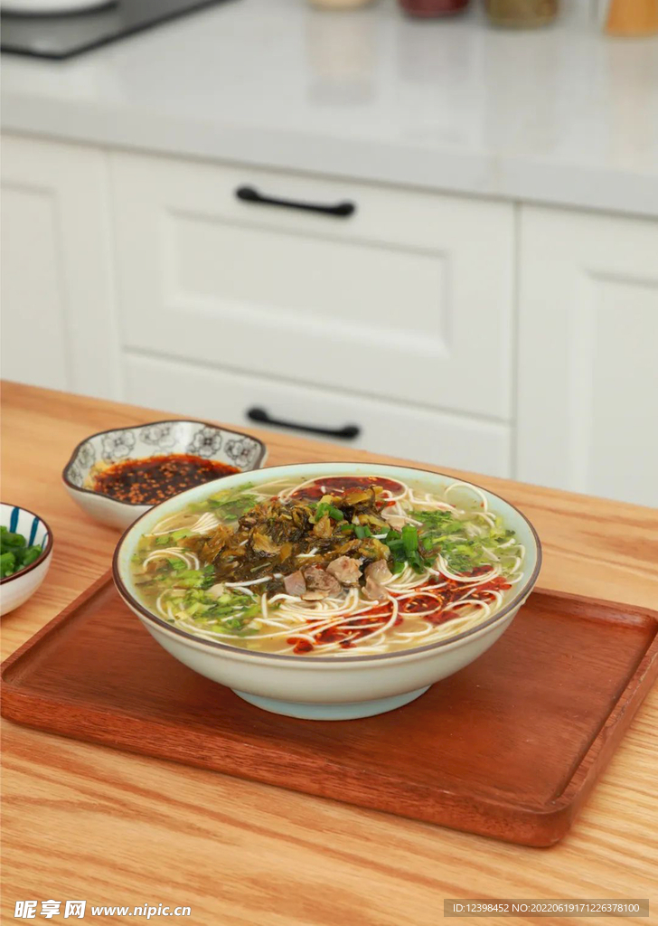 牛肉拉面
