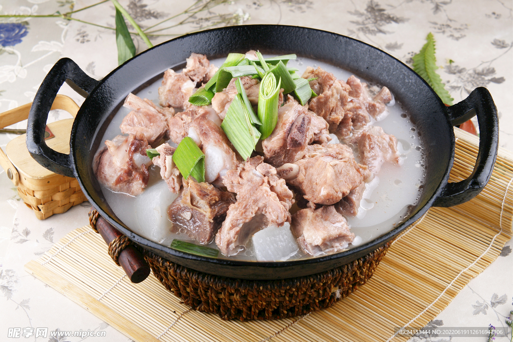 萝卜炖排骨