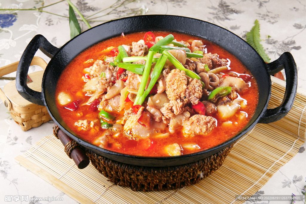 锅仔鱼杂