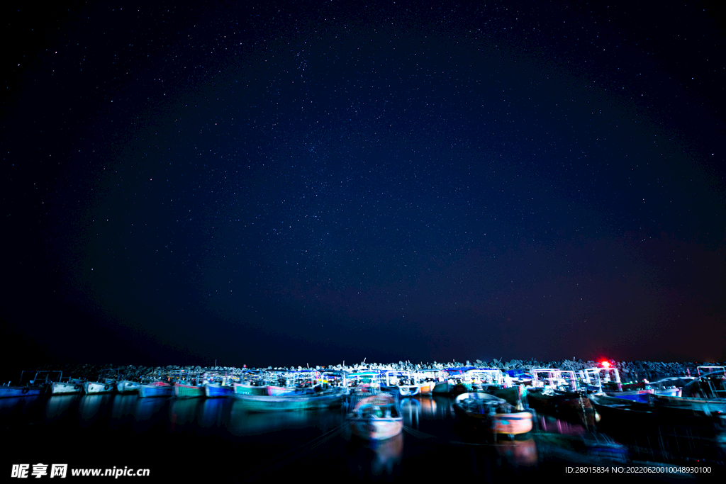 海南玉苞港夜景星空