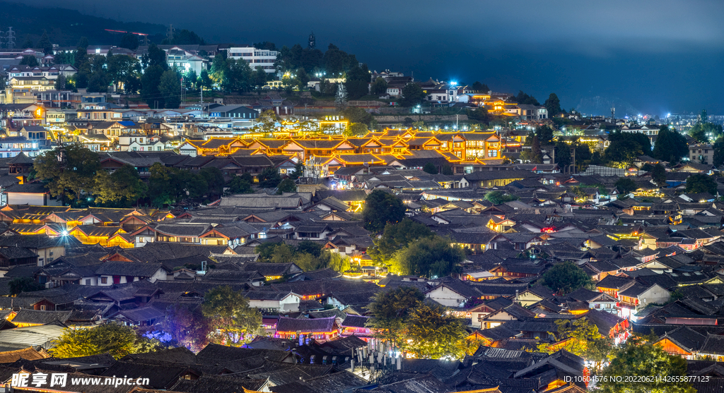 云南丽江古城夜景