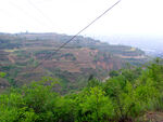 山沟 