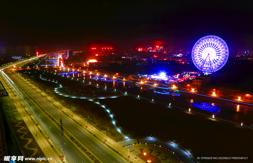 天马湖夜景