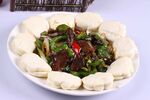 回锅小牛肉荷叶饼