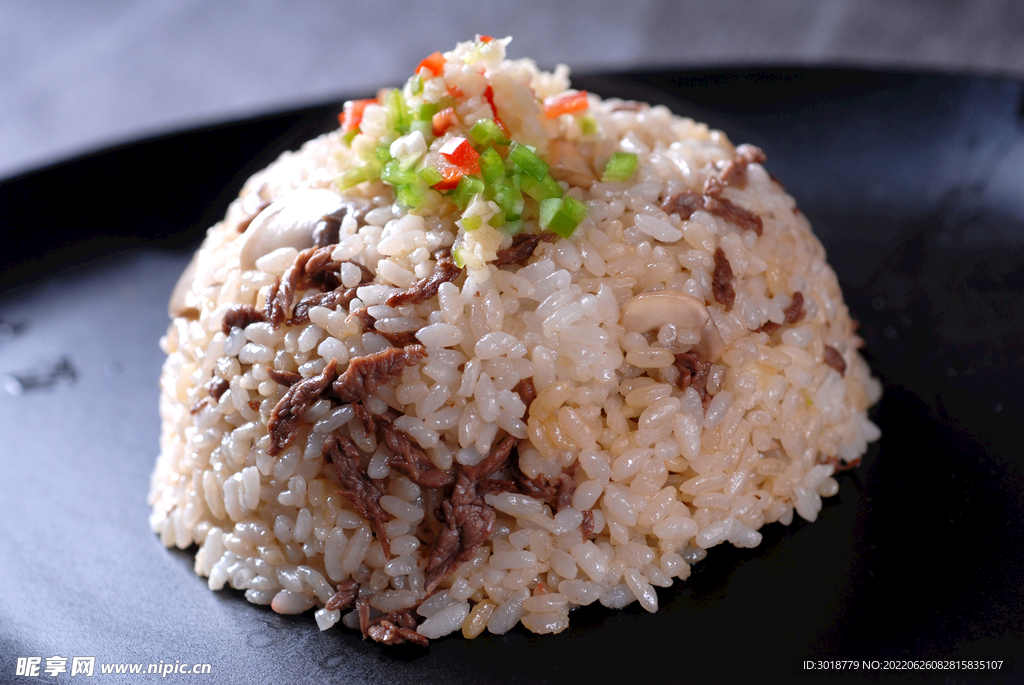 牛肉口蘑炒饭