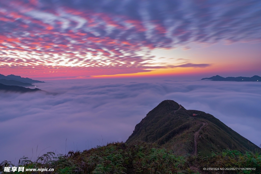 夕阳云层