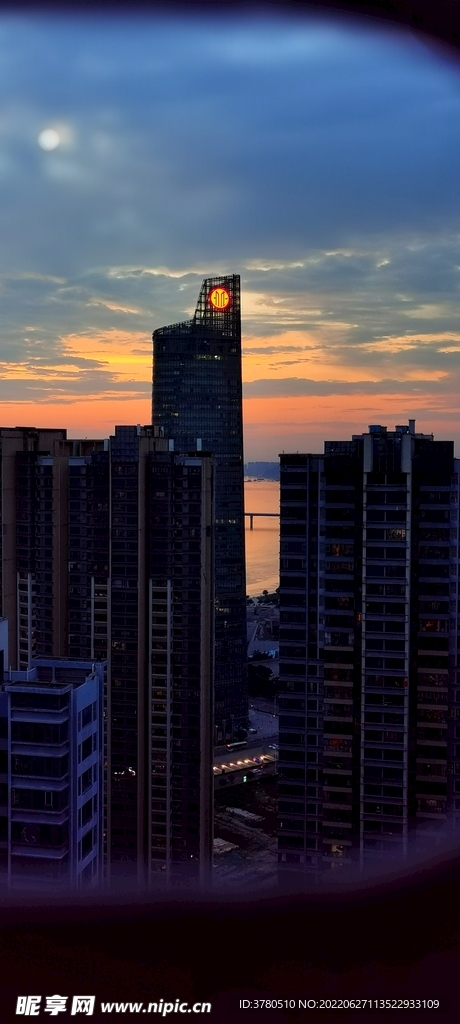 夕阳