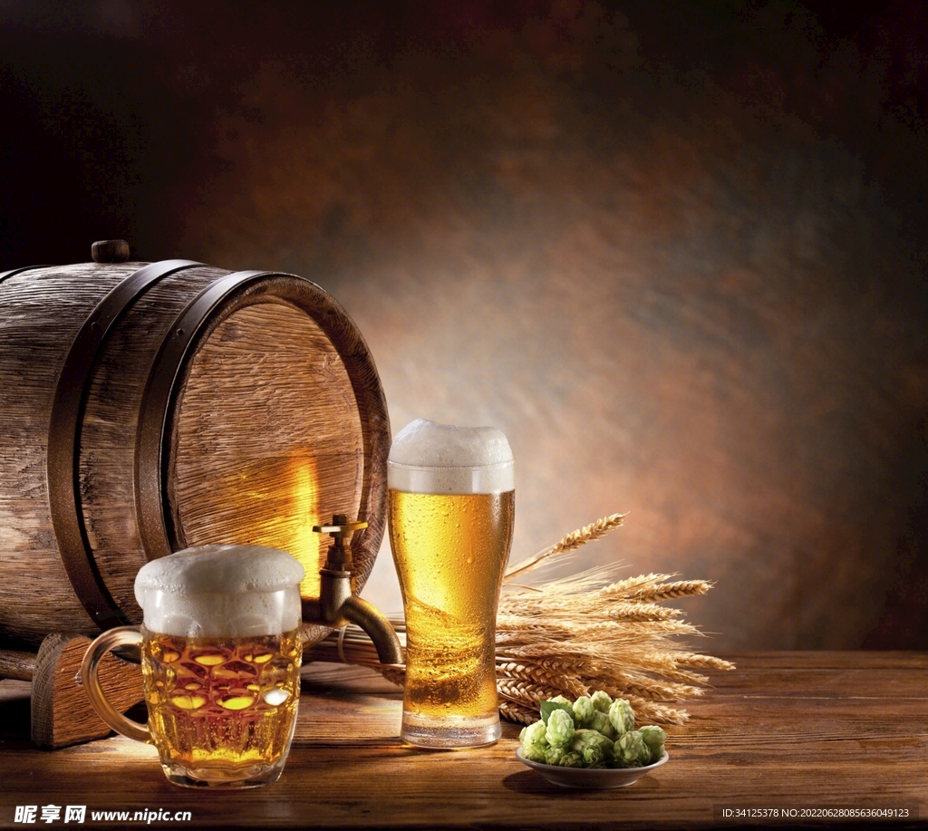 场景拍摄啤酒桶 啤酒花