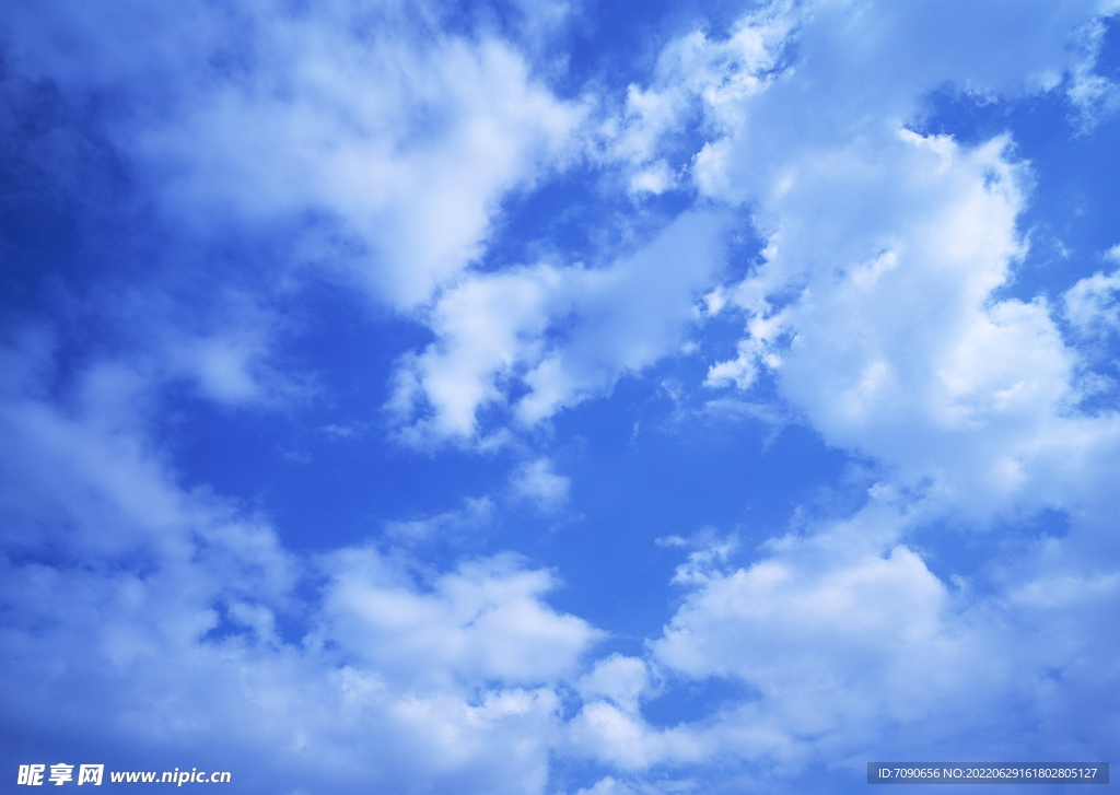 湛蓝的天空    