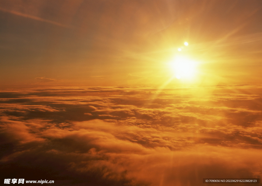 黄昏天空美景    