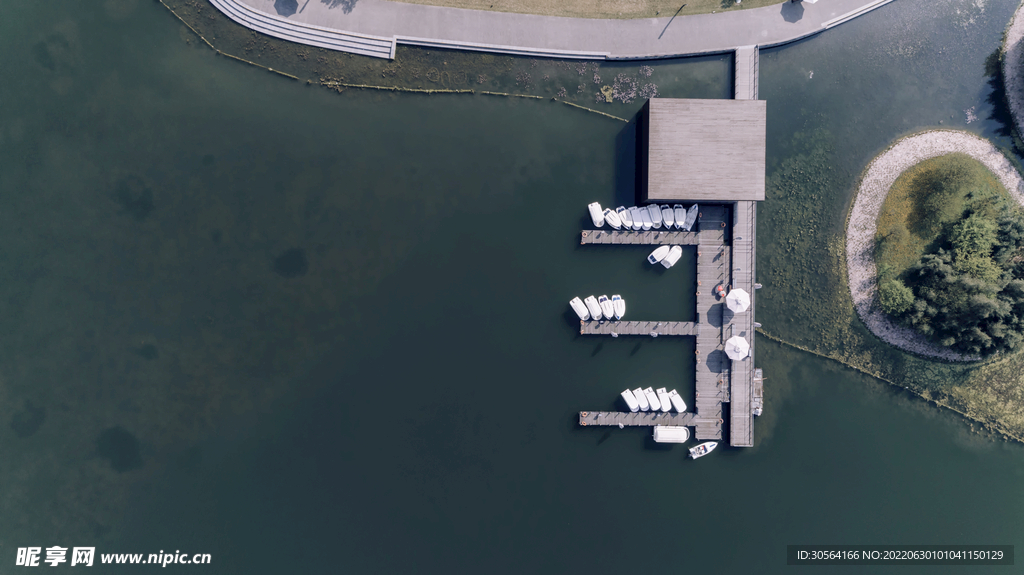户外海边码头建筑