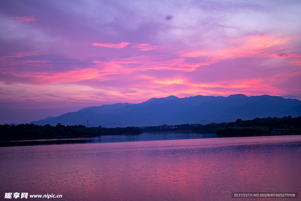 傍晚 晚霞 夕阳 日落 云彩 