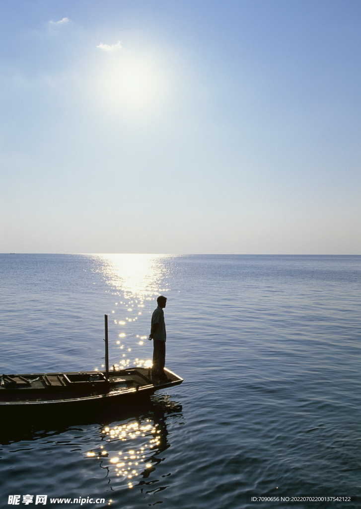 黄昏下的海岛    