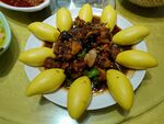 红烧仔鸡玉米贴馍