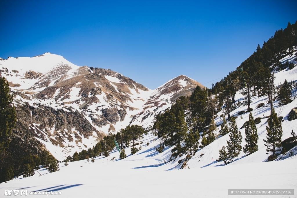 雪山