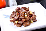 碳烤蒜仔牛肉粒