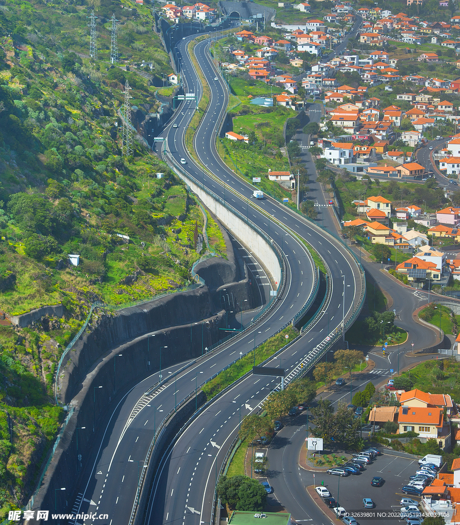 高速公路 山路