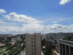 屋顶晴空
