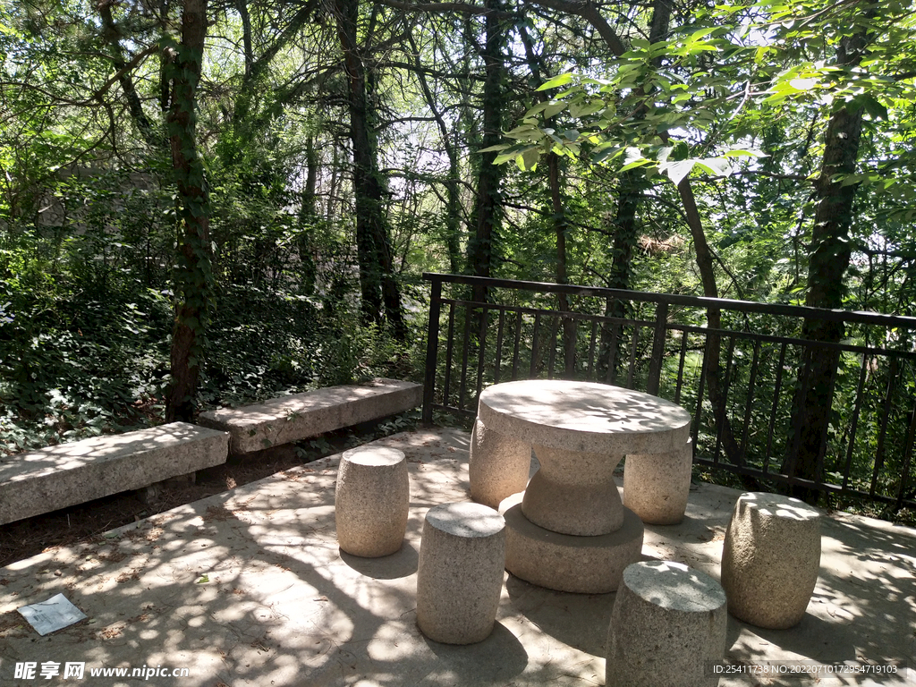 公园石桌 石凳