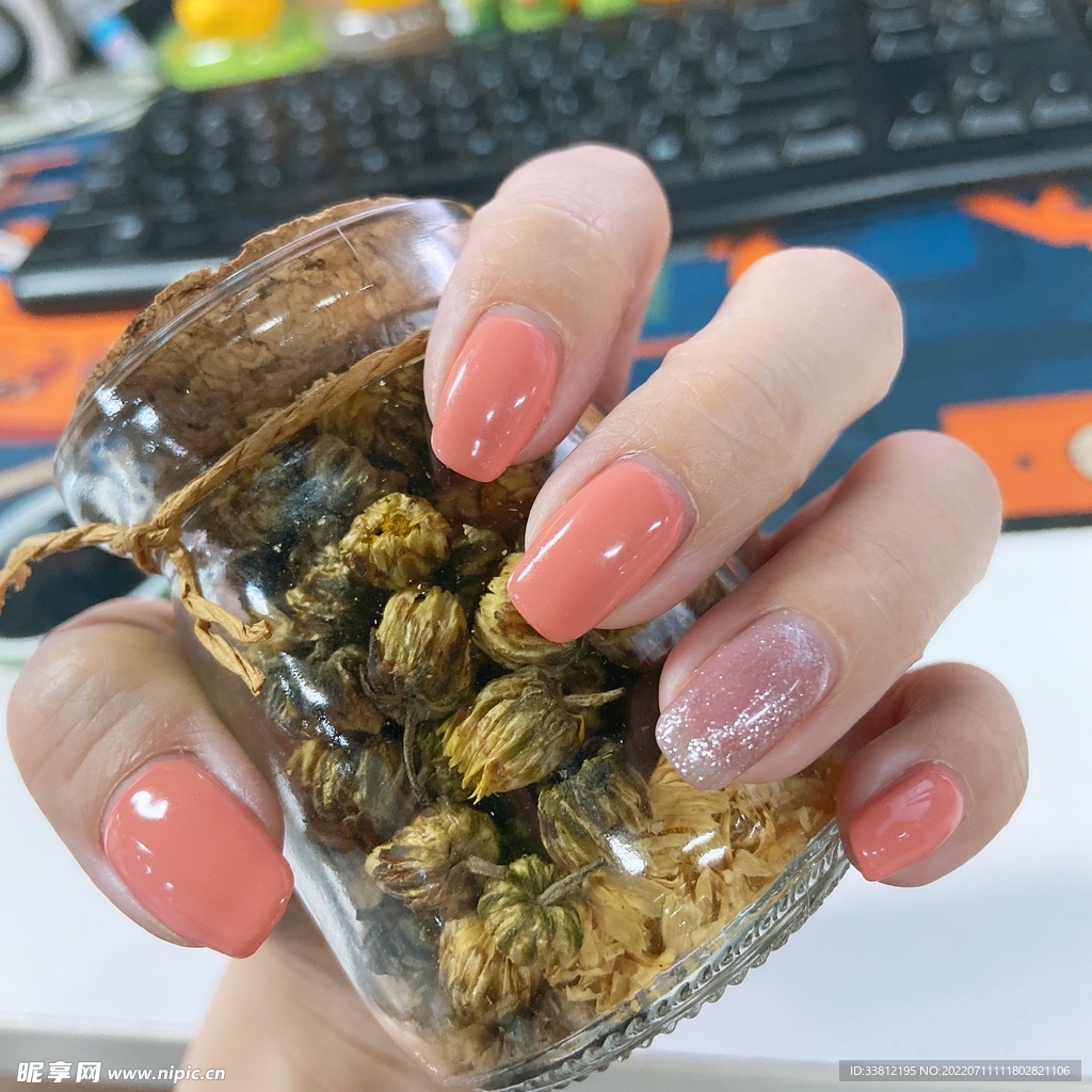 粉色美甲 闪片