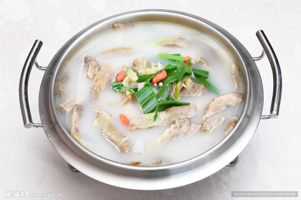锅仔清炖羊肉