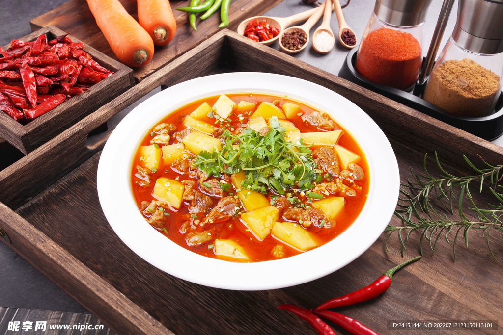 土豆炖牛腩