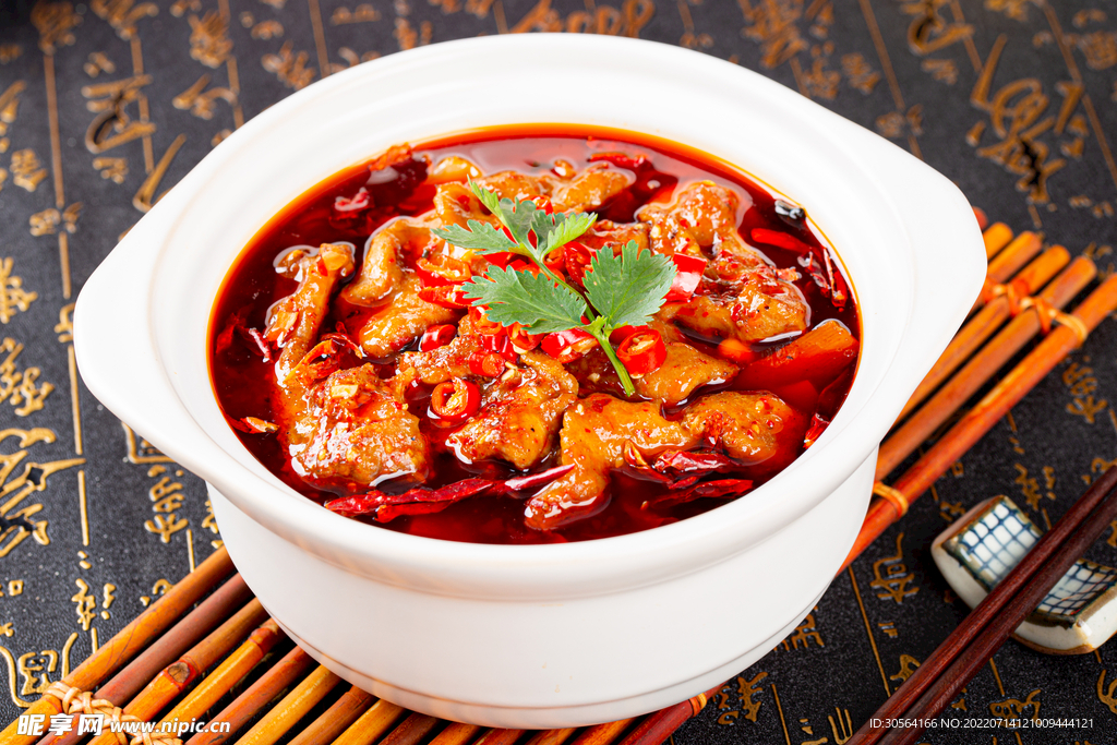麻辣水煮肉美食