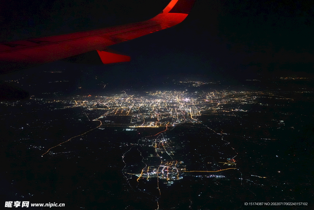 飞机视角城市夜景