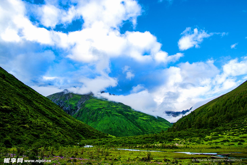 户外山脉山峰