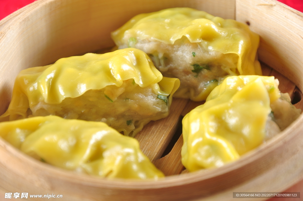 蛋黄蒸饺美食