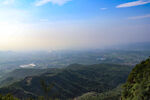 蓝天 大山 