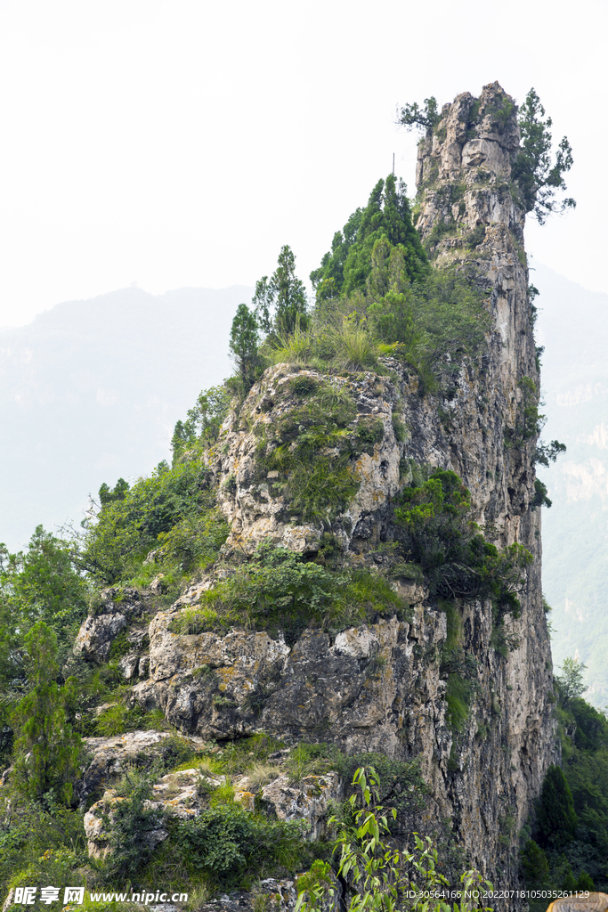 户外悬崖山峰旅游景点