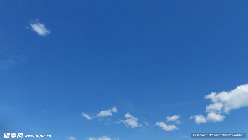 蓝天白云 