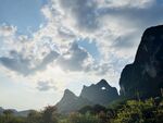 阳朔月亮山
