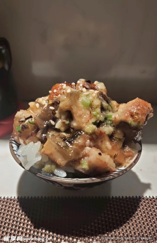 鳗鱼饭