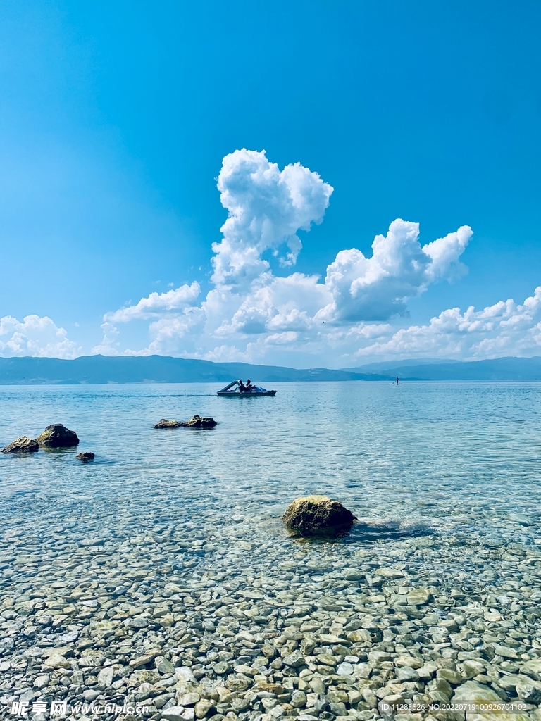 海边云起