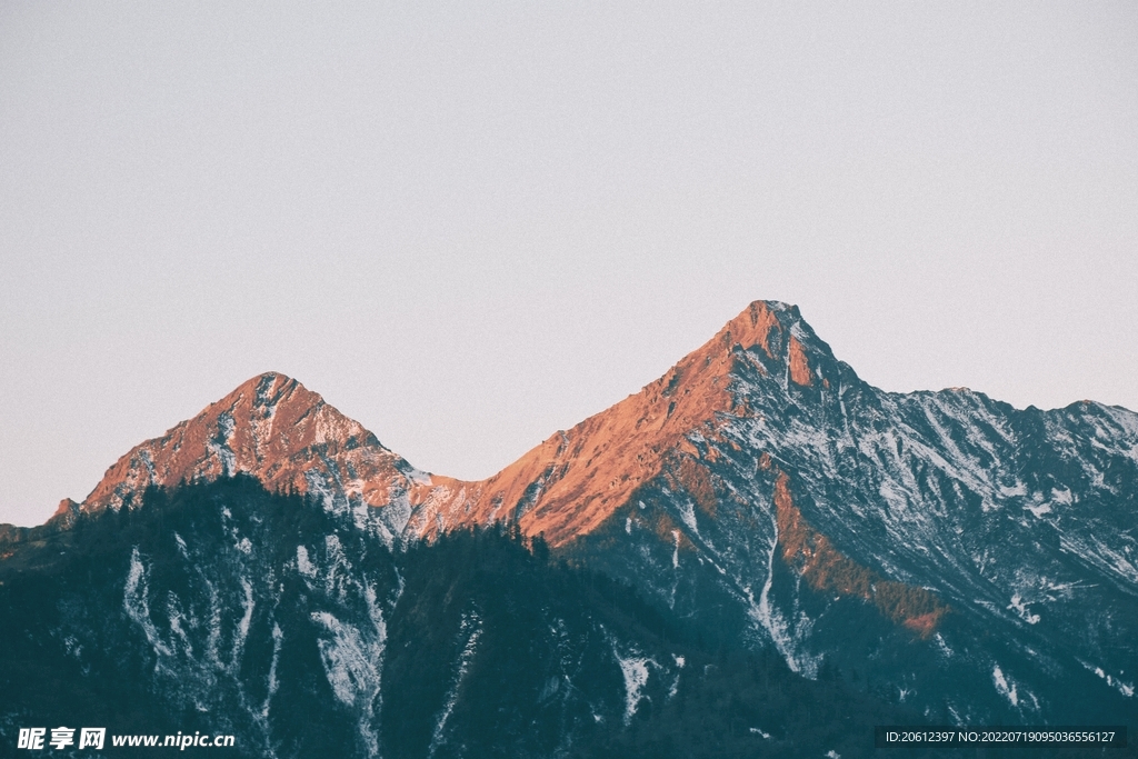 雪山