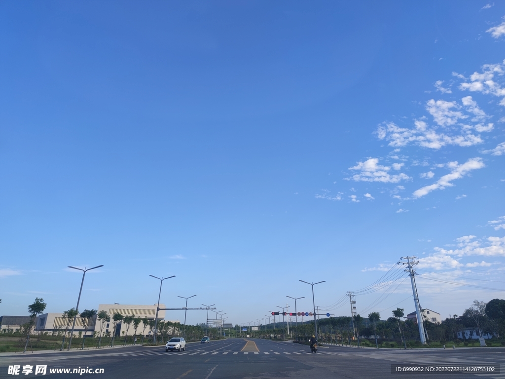 蓝天