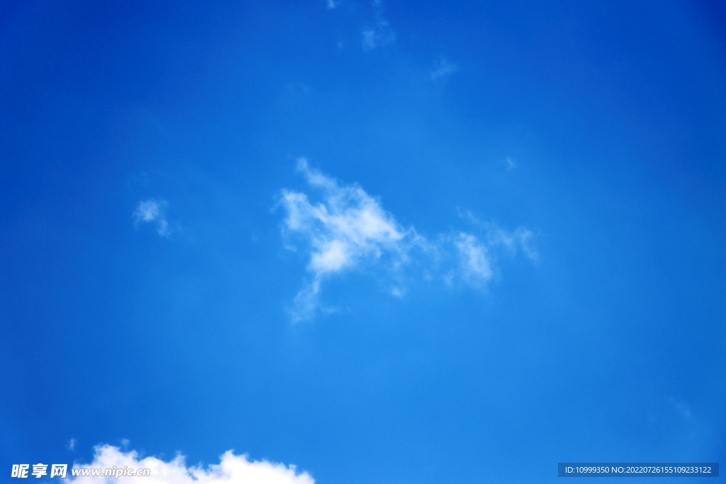 蓝天白云