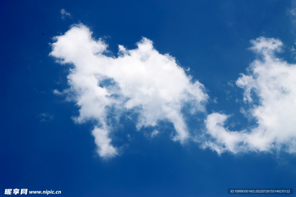 蓝天白云